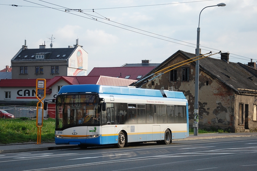 3710